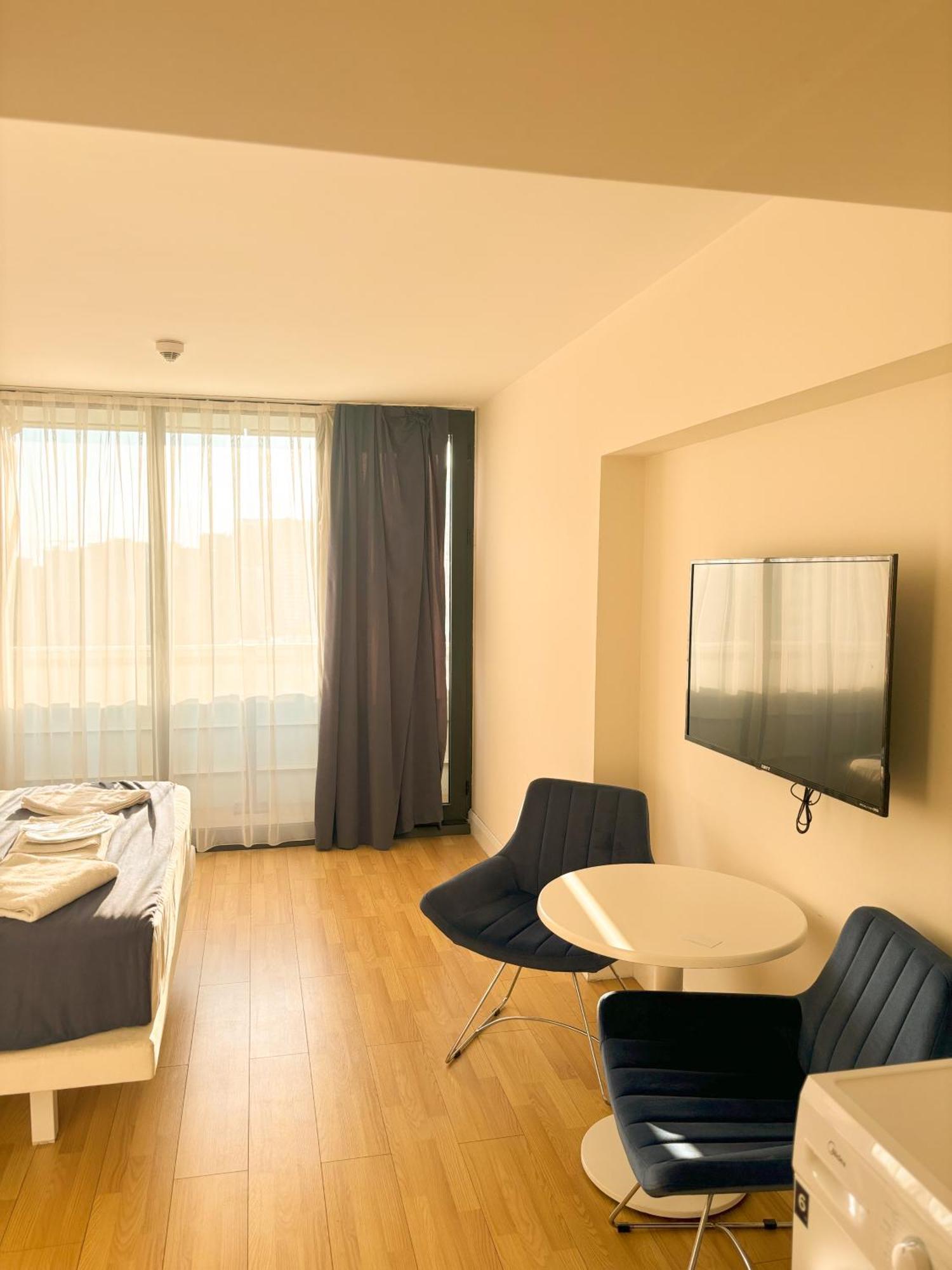 Orbi Premium Apartament *