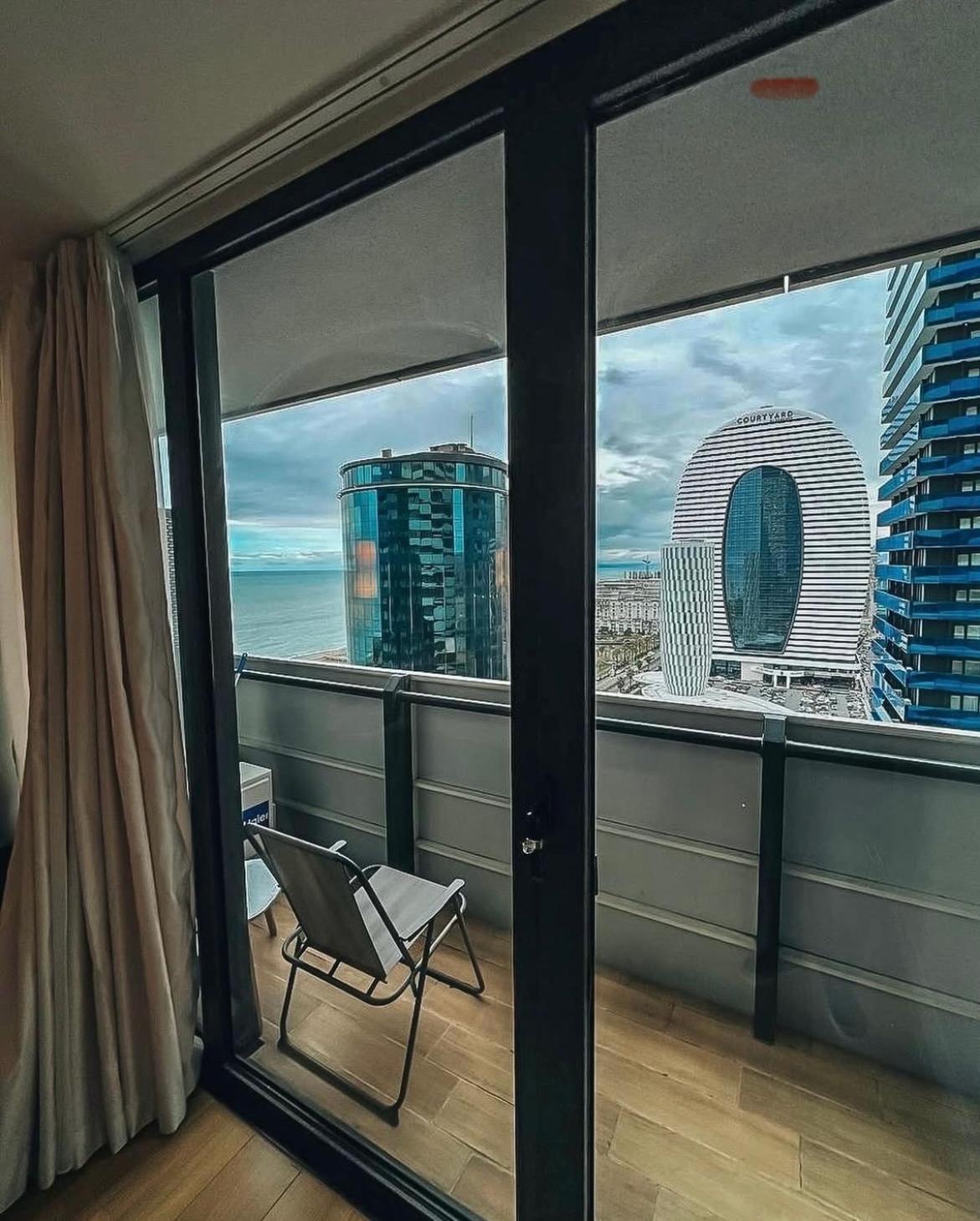 Orbi King Vip Black Sea Апартаменты Батуми